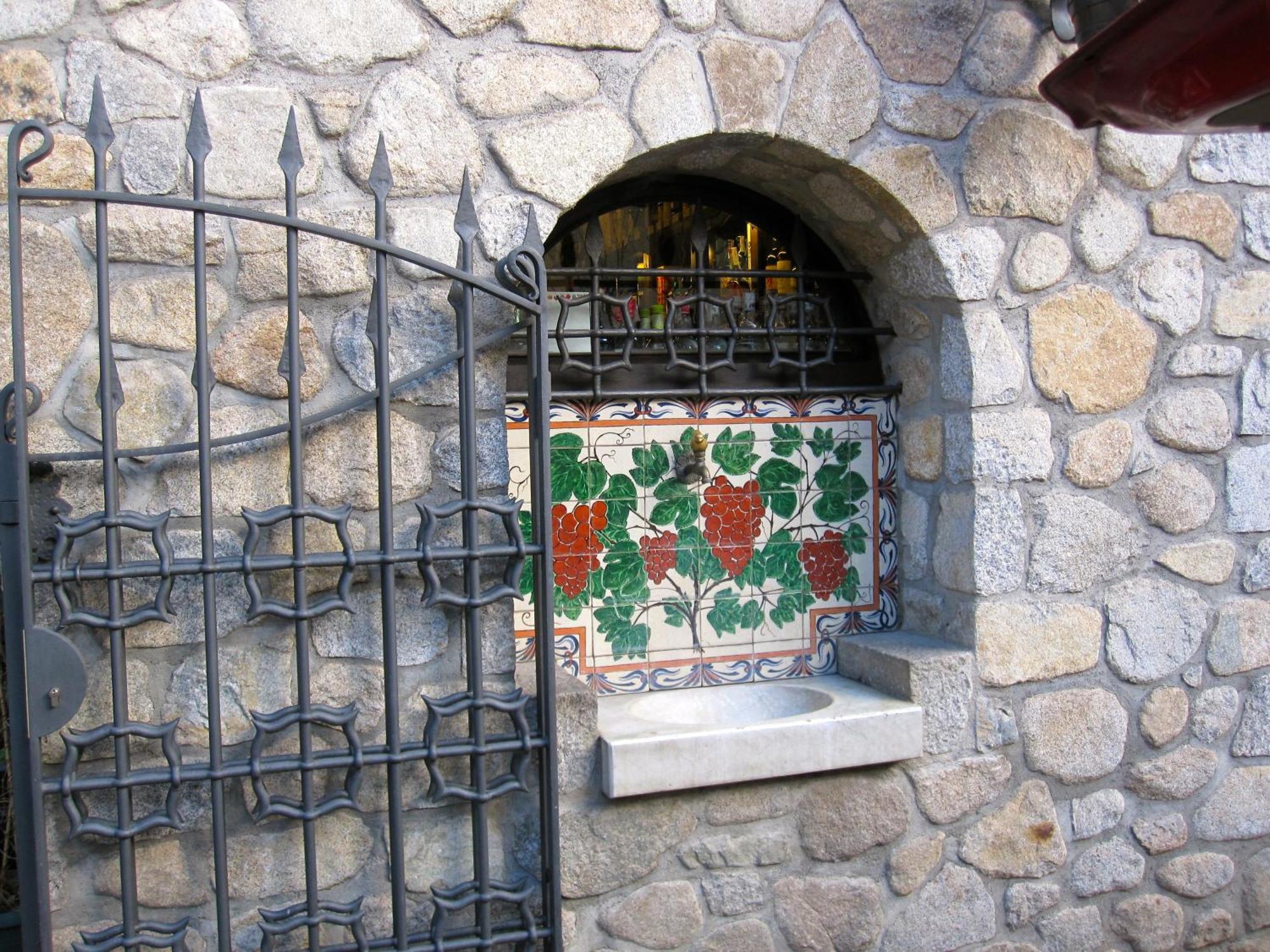 Hosteria Catalana بوسوست المظهر الخارجي الصورة